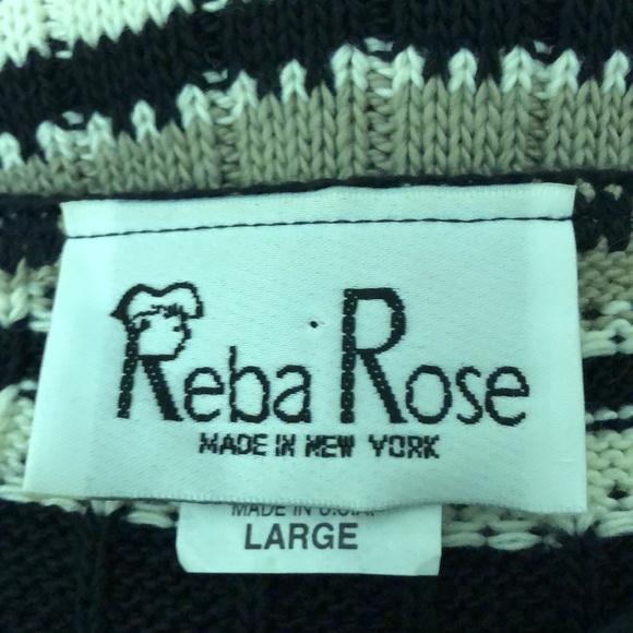 Sweater - Picture 3 of 3